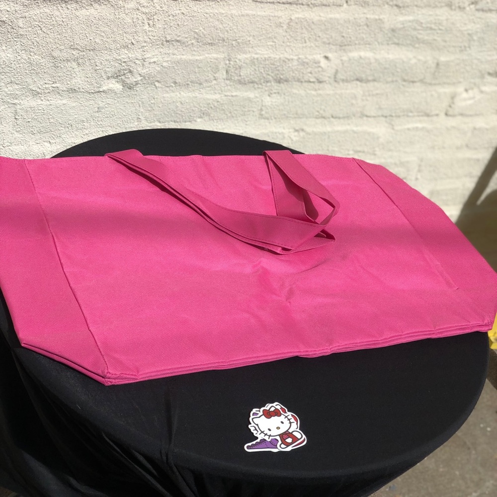 Hello Kitty Bag - Picture 5 of 9